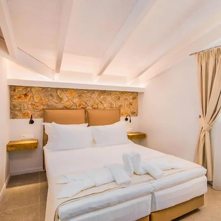 Bella Terra Houses Roda  Exterior photo